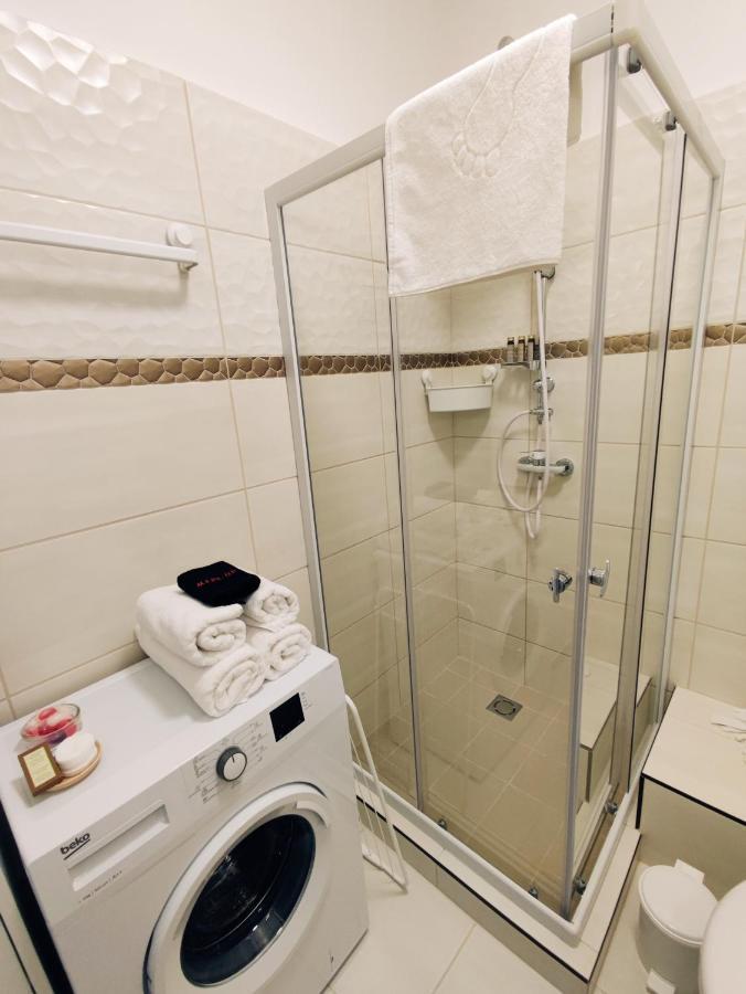 Central Palace Apartman 德布勒森 外观 照片