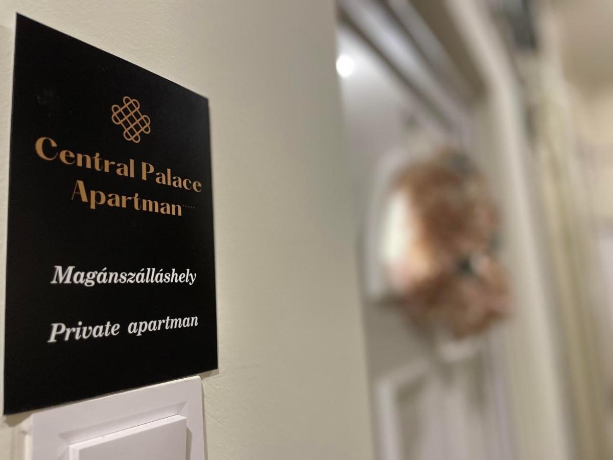 Central Palace Apartman 德布勒森 外观 照片